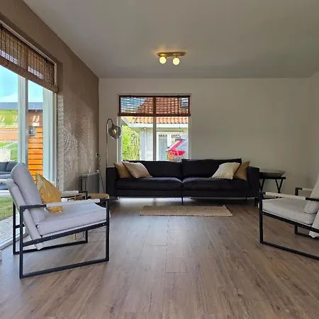 & Dunes With Private Garden And Parking By Noordwijkmeer Casa de Férias Noordwijk