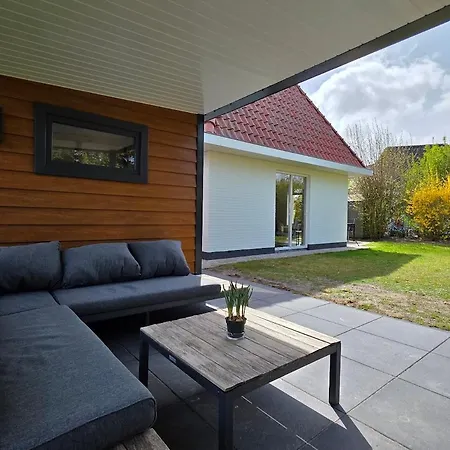 & Dunes With Private Garden And Parking By Noordwijkmeer Casa de Férias Noordwijk