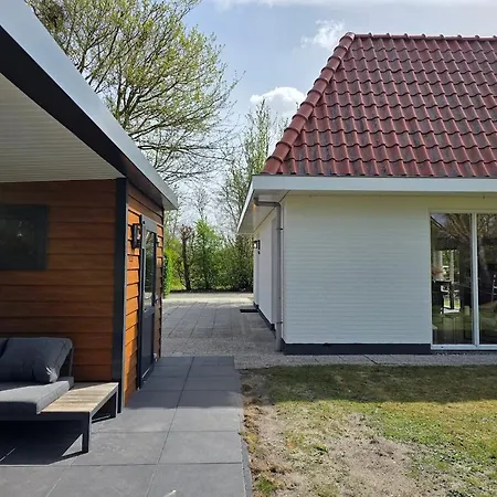 펜션 & Dunes With Private Garden And Parking By Noordwijkmeer *