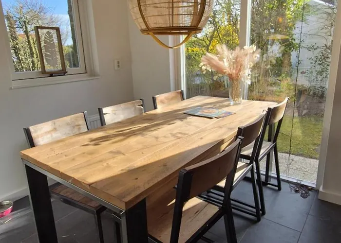 Holiday home & Dunes With Private Garden And Parking By Noordwijkmeer