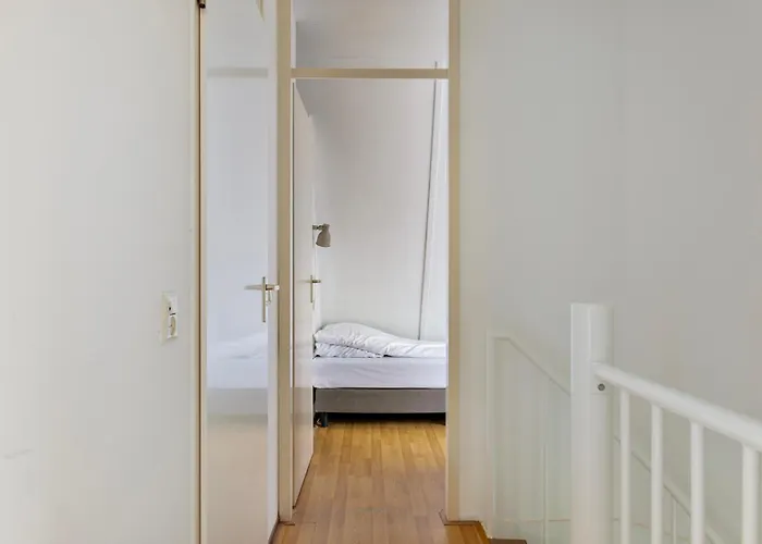 & Dunes With Private Garden And Parking By Noordwijkmeer Vakantiehuis *