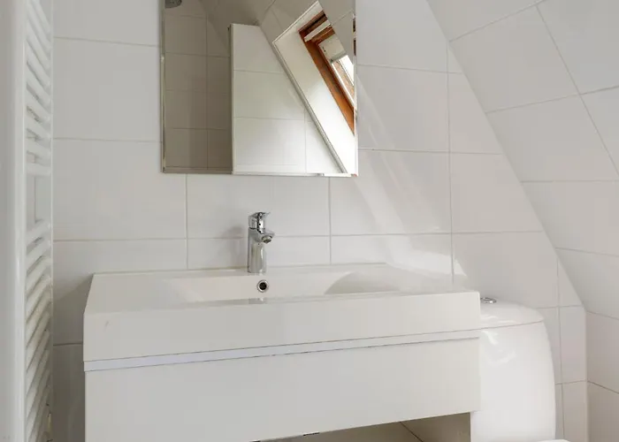 & Dunes With Private Garden And Parking By Noordwijkmeer * Noordwijk