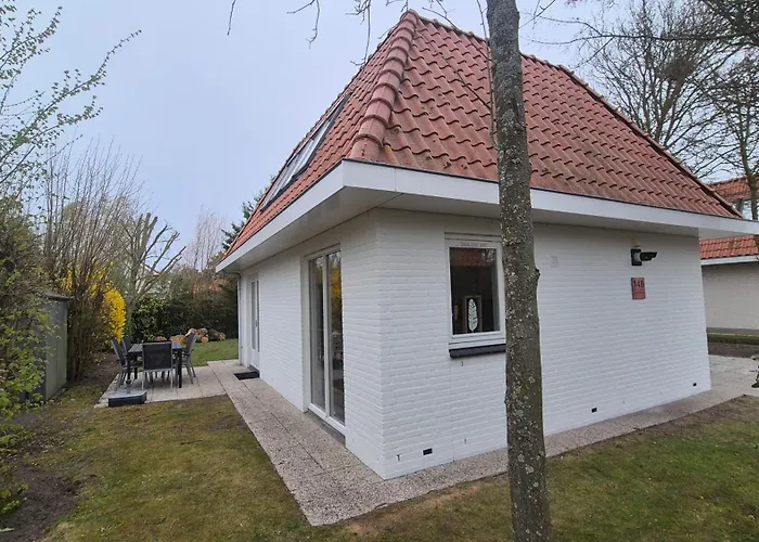 & Dunes With Private Garden And Parking By Noordwijkmeer Holiday home Noordwijk